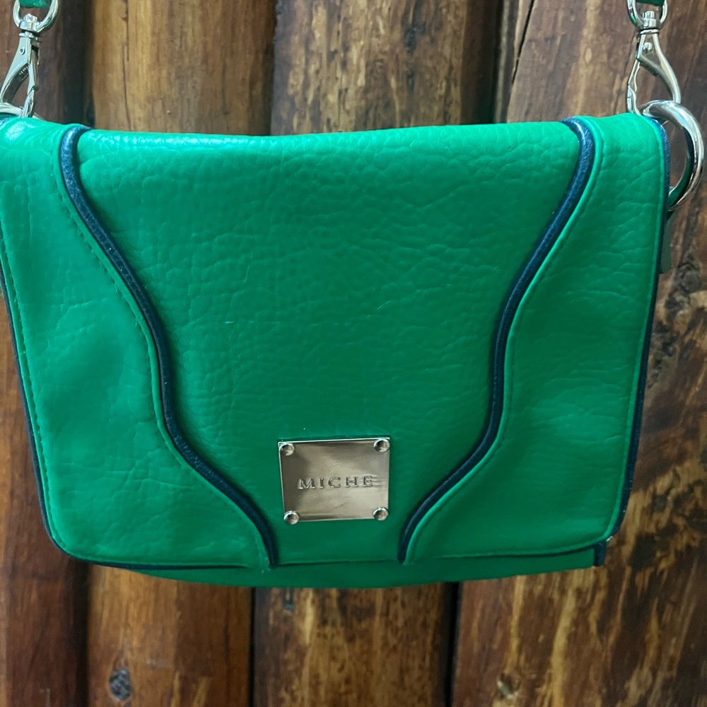 Miche Emerald Crossbody Bag - Picture 2 of 8